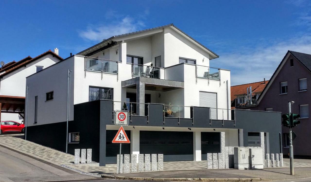 Bodensee-Fewo Modernes & Top-Ausgestattetes Appartement Incl Netflix, Fahrradgarage ウールディンゲン・ミュールホーフェン エクステリア 写真